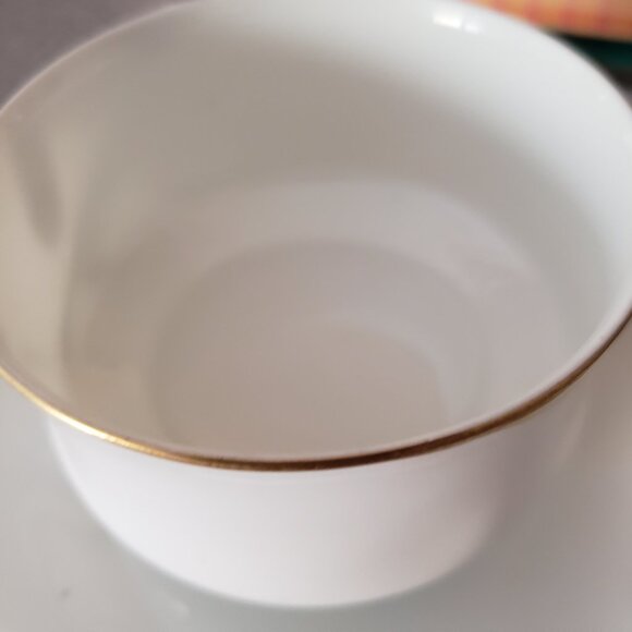 Bavaria Tea Cup with Saucer - Picture 5 of 8